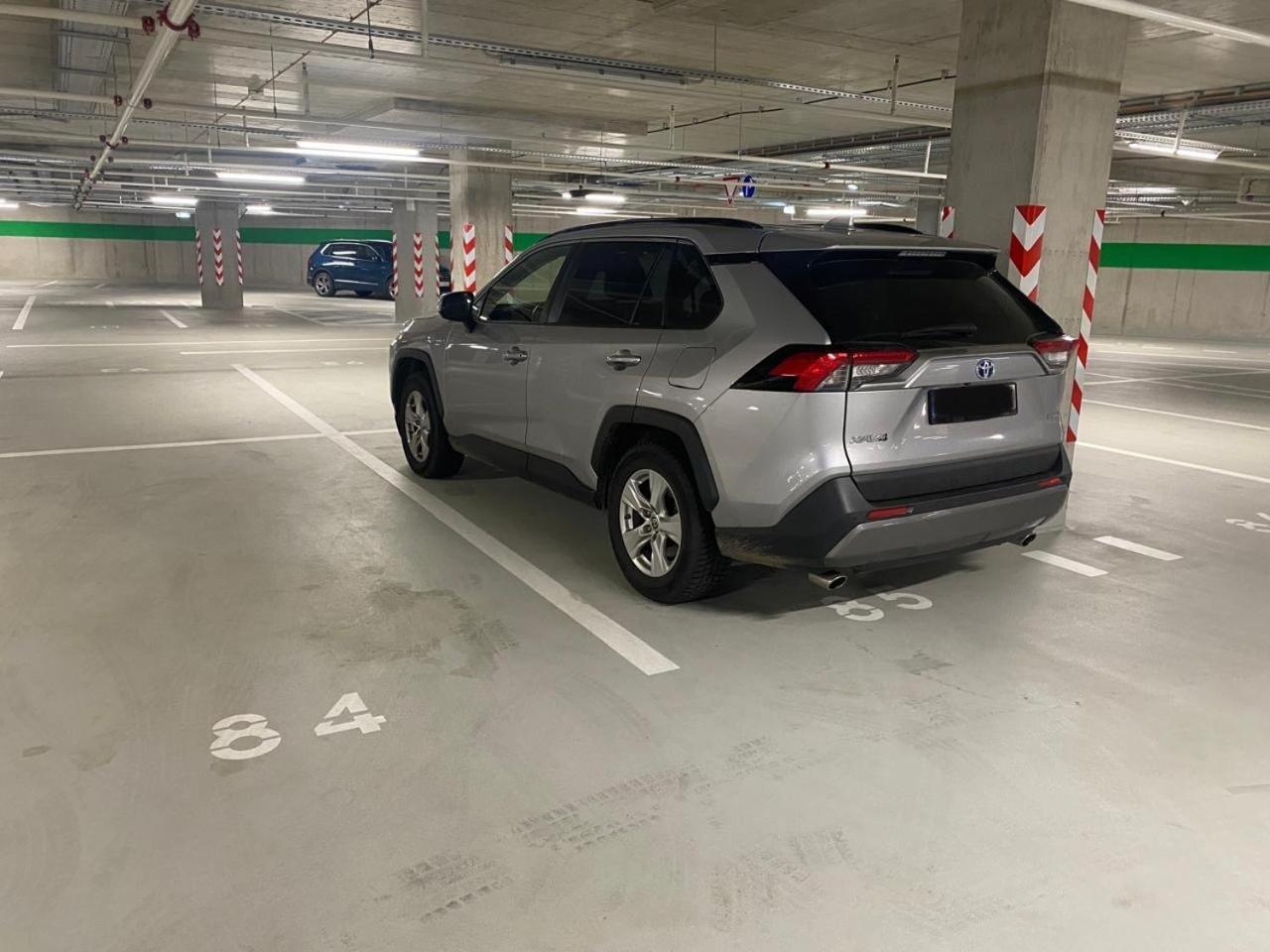 Nikas Eurovea Apartments - Free Parking Bratislava Exterior foto